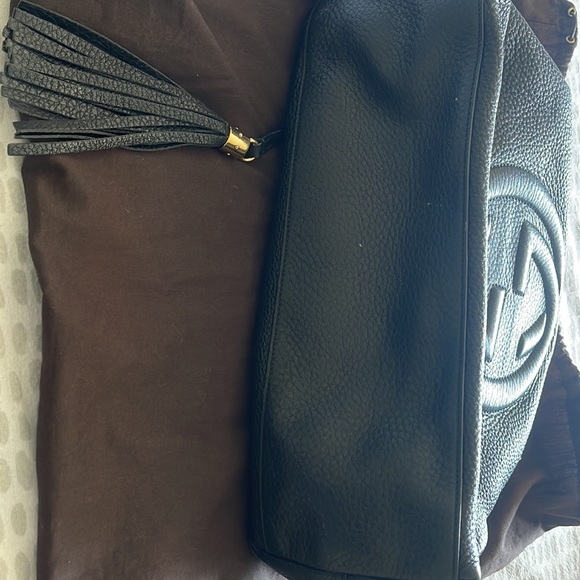 Black Gucci purse - Picture 3 of 10